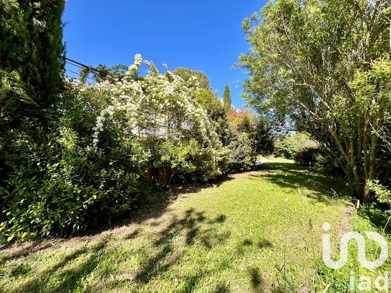 Maison - 180 m² - 7 pièces