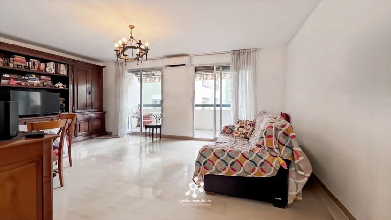 Appartement - 70 m² - 3 pièces