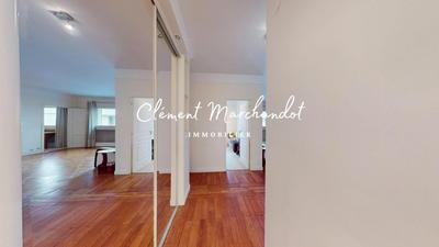 Appartement - 71 m² - 3 pièces