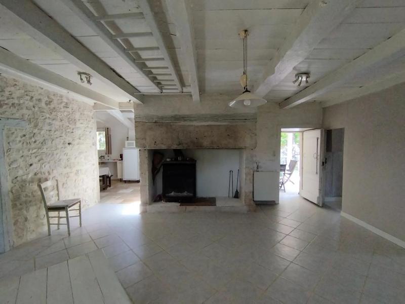 Maison en pierre - 100 m² - 4 pièces