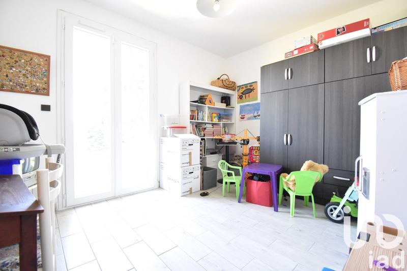 Maison - 180 m² - 6 pièces