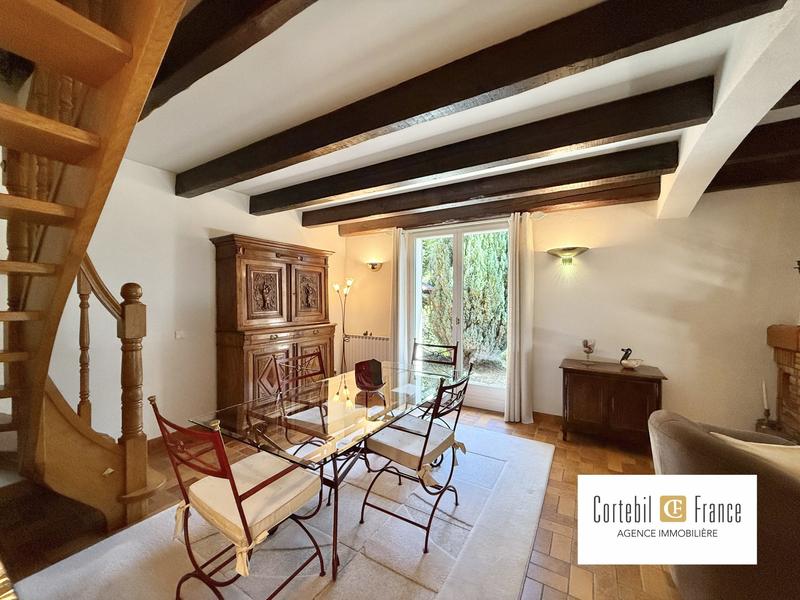 Maison - 142 m² - 7 pièces