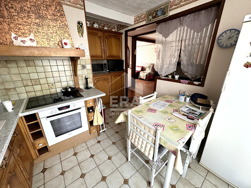 Maison - 101 m² - 5 pièces