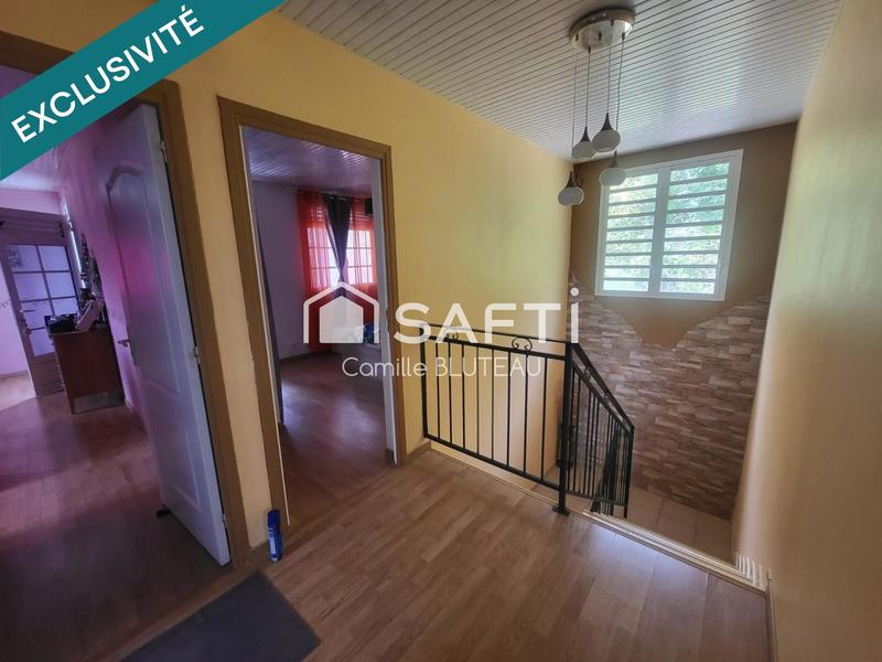 Maison - 200 m² - 8 pièces