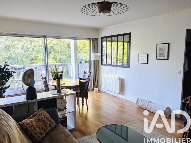 Appartement - 96 m² - 5 pièces