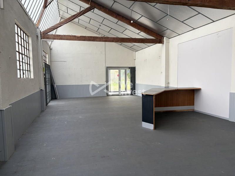 Bureau - 180 m² - 2 pièces