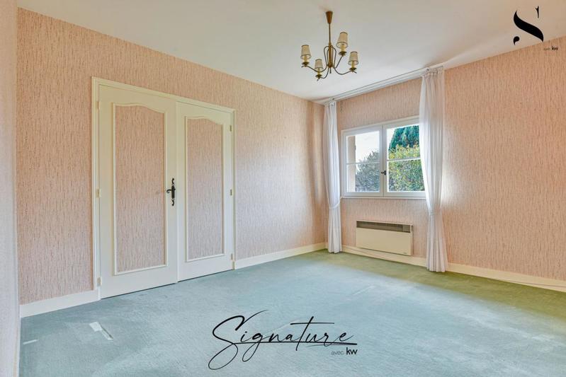 Maison - 163 m² - 8 pièces