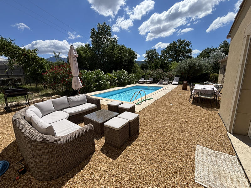 Entrepôt - 360 m² - 6 pièces