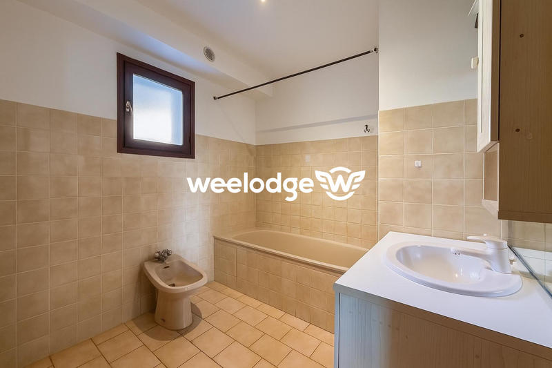 Maison - 163 m² - 6 pièces