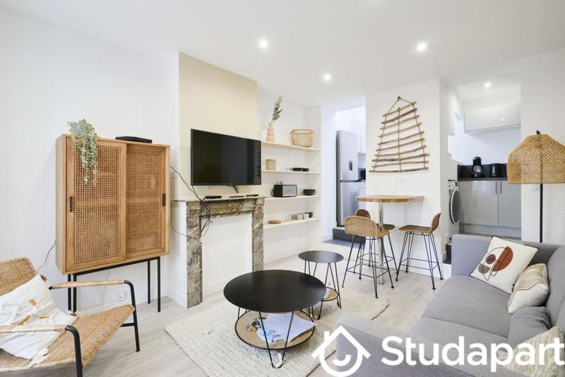 Chambre - 11 m² - 1 pièce