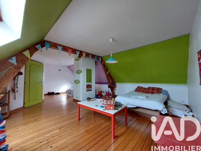 Maison - 284 m² - 11 pièces