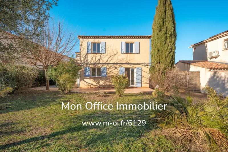 Maison - 94 m² - 4 pièces