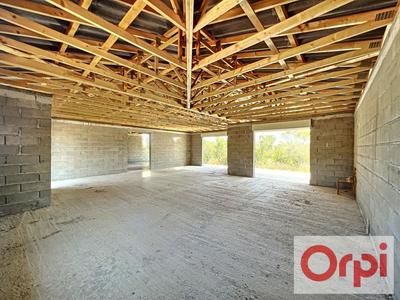 Maison - 124 m² - 4 pièces