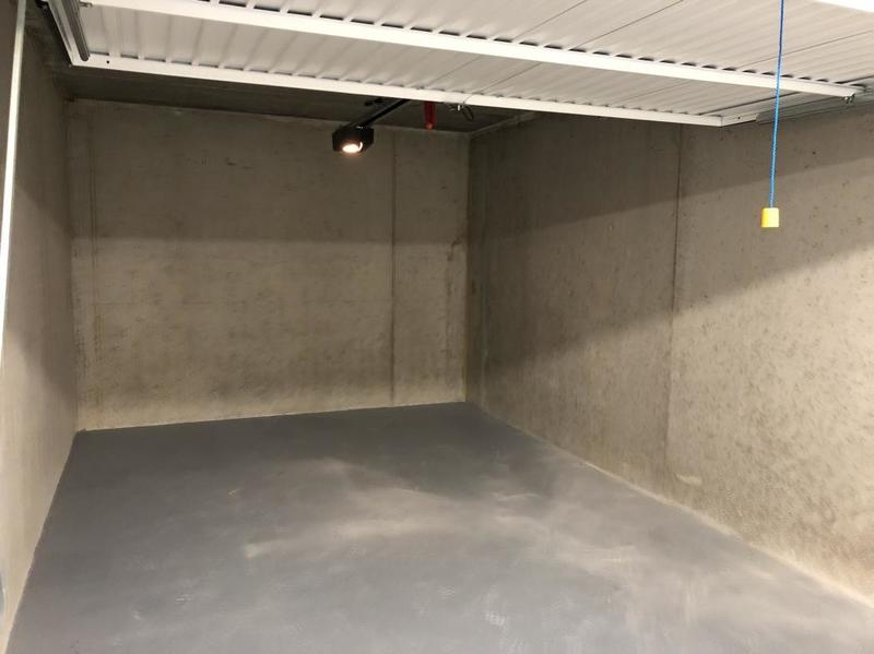 Garage - 18 m²