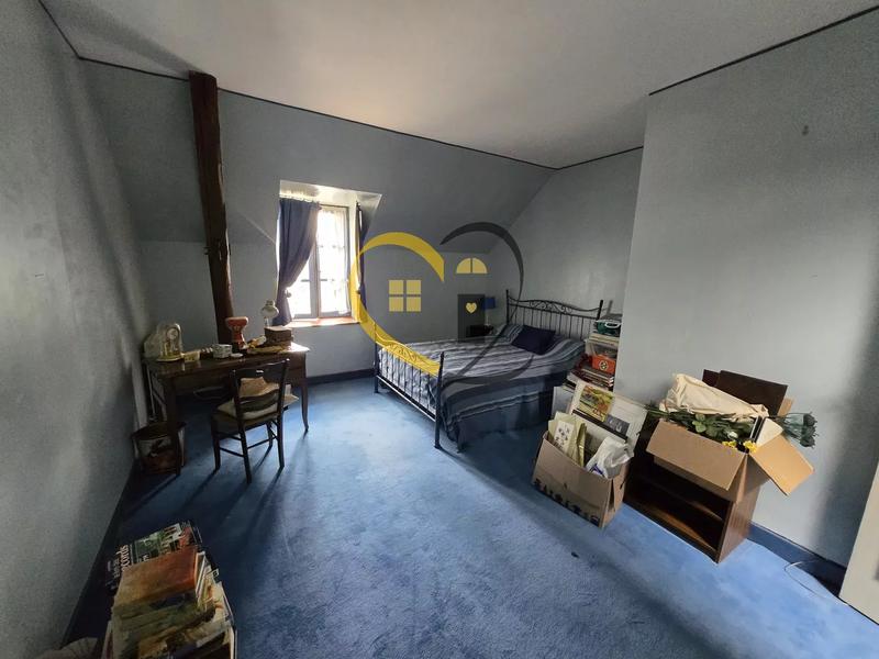 Maison - 159 m² - 7 pièces