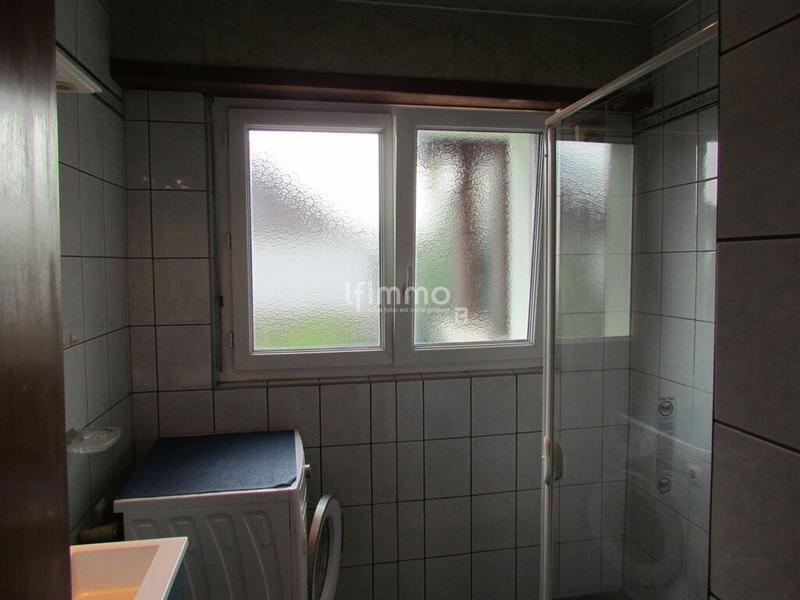 Maison - 102 m² - 4 pièces