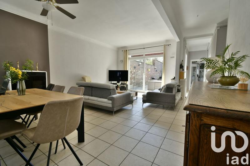 Maison - 248 m² - 5 pièces