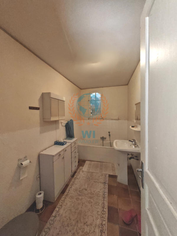 Villa - 190 m² - 6 pièces