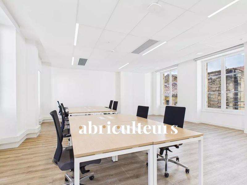 Bureau - 155 m² - 2 pièces