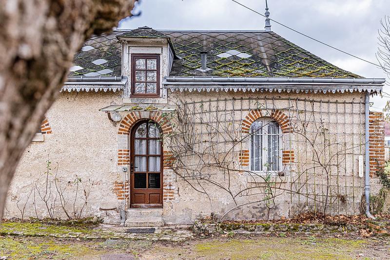 Château - 400 m² - 13 pièces