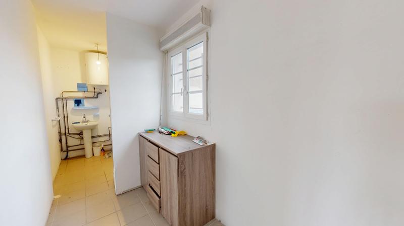 Local commercial - 527 m² - 4 pièces