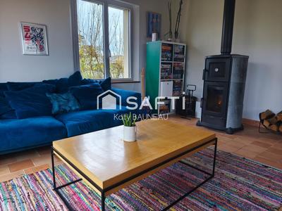 Maison - 104 m² - 5 pièces