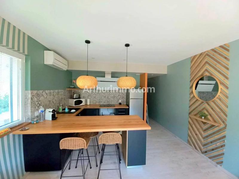 Maison - 140 m² - 5 pièces