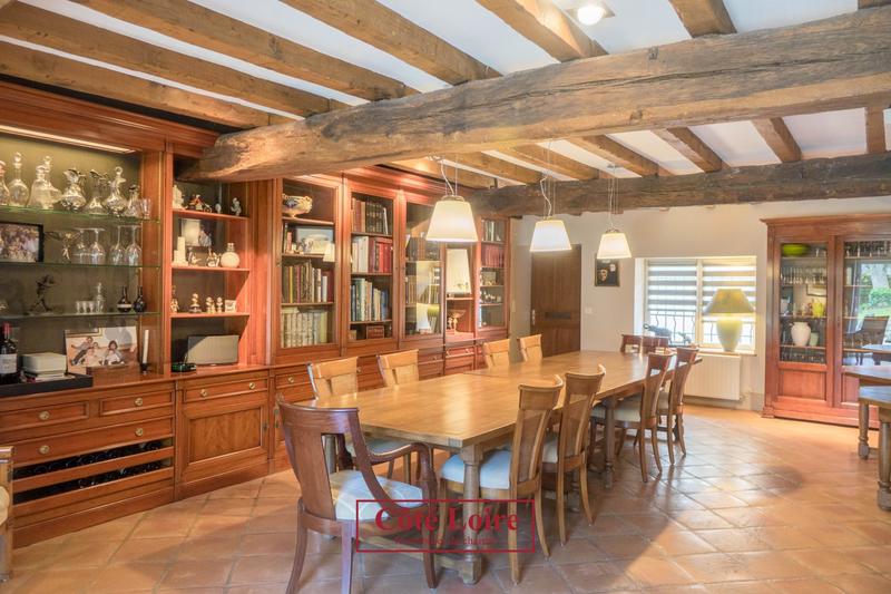 Maison ancienne - 251 m² - 7 pièces
