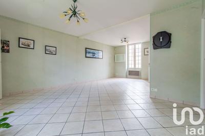 Maison - 111 m² - 5 pièces