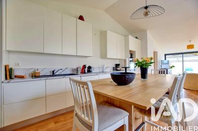 Maison - 79 m² - 4 pièces