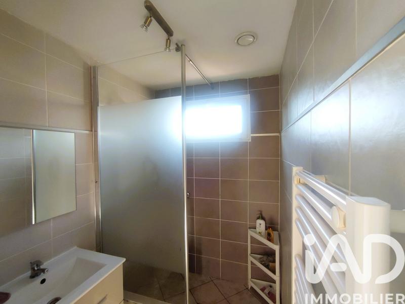 Maison - 205 m² - 3 pièces