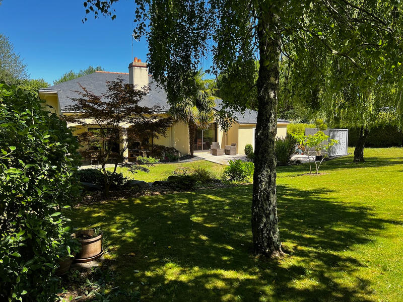 Maison - 178 m² - 7 pièces