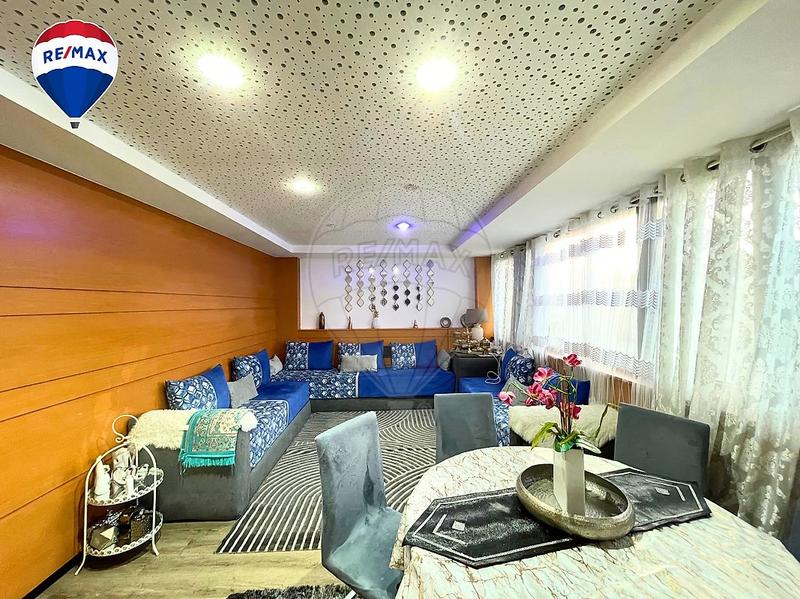 Appartement - 90 m² - 4 pièces