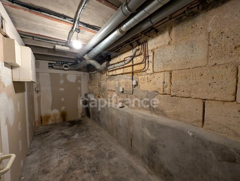 Local d'activité / Entrepôt - 192 m² - 4 pièces