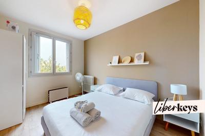 Appartement - 117 m² - 6 pièces