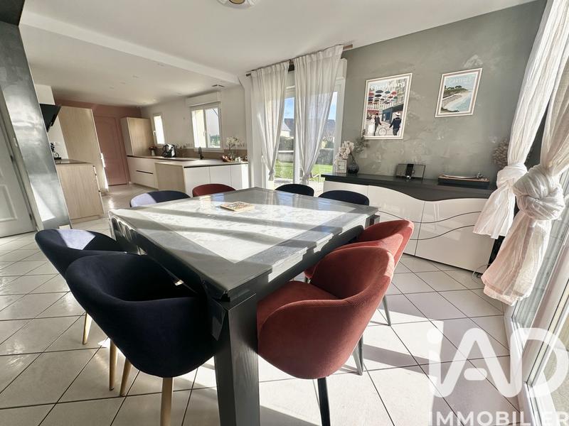 Maison - 131 m² - 6 pièces