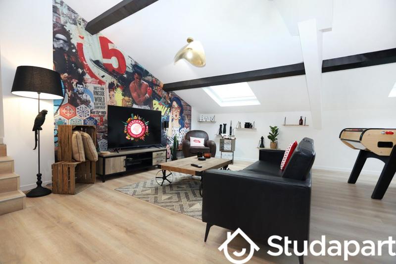 Chambre - 11 m² - 1 pièce