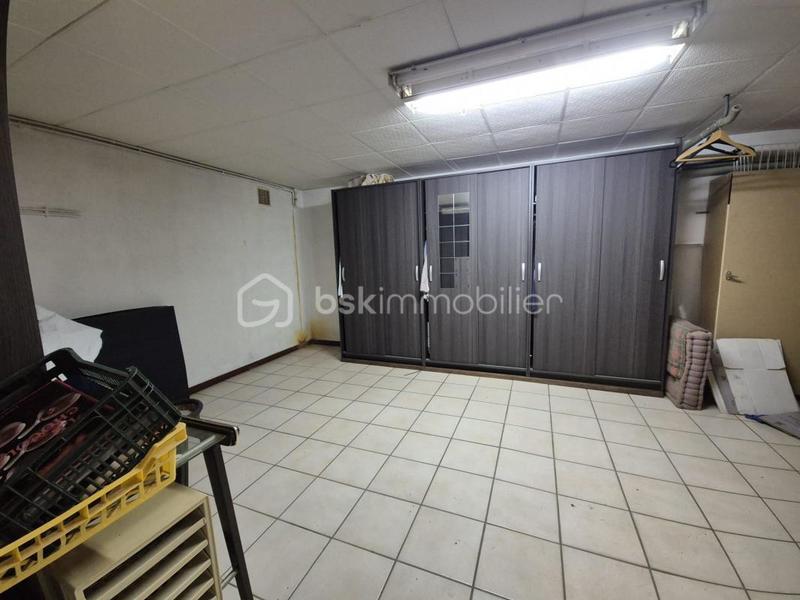 Maison traditionnelle - 90 m² - 4 pièces