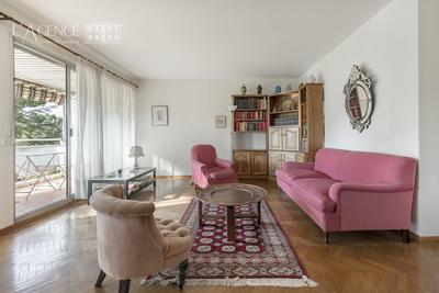 Appartement - 83 m² - 3 pièces