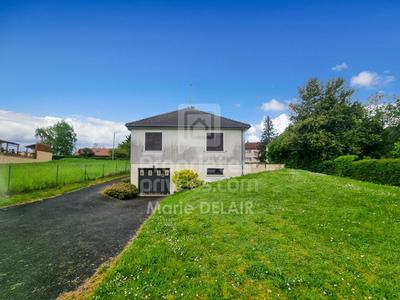 Maison - 86 m² - 4 pièces