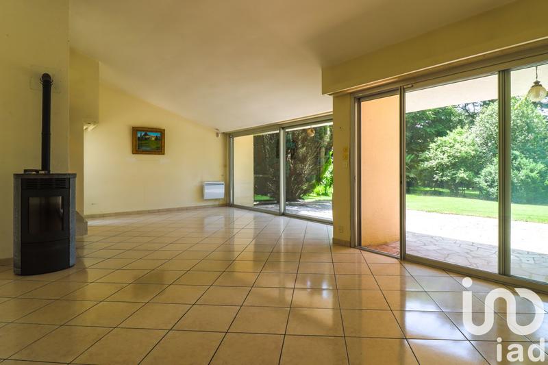 Maison de maîtres - 182 m² - 8 pièces