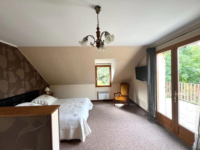 Maison - 350 m² - 14 pièces