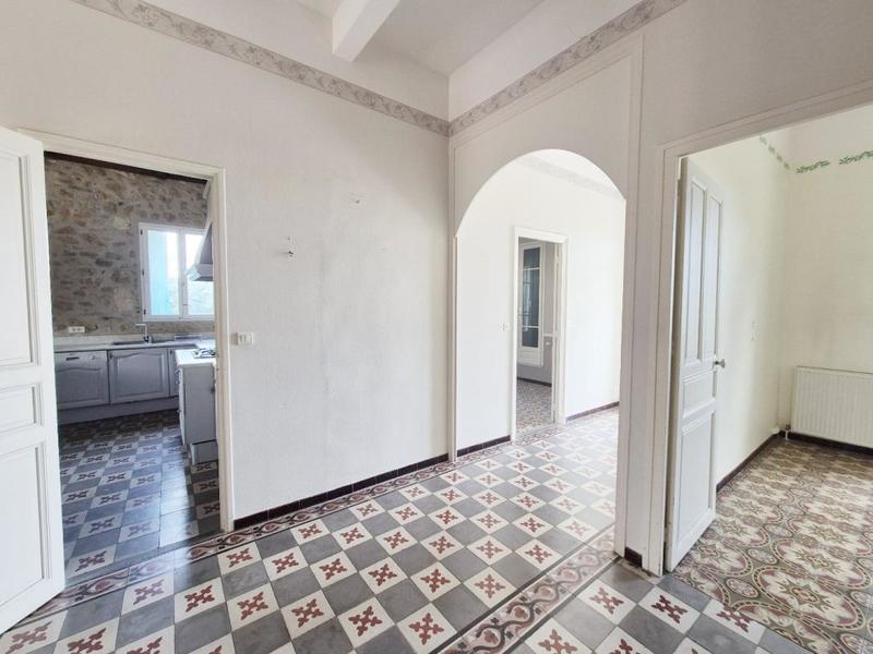 Maison - 200 m² - 8 pièces