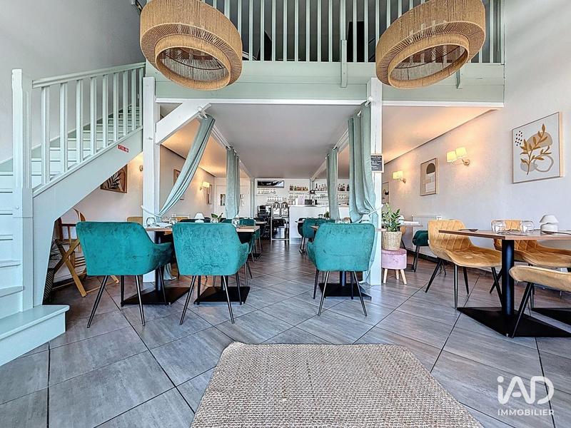 Local commercial - 128 m²