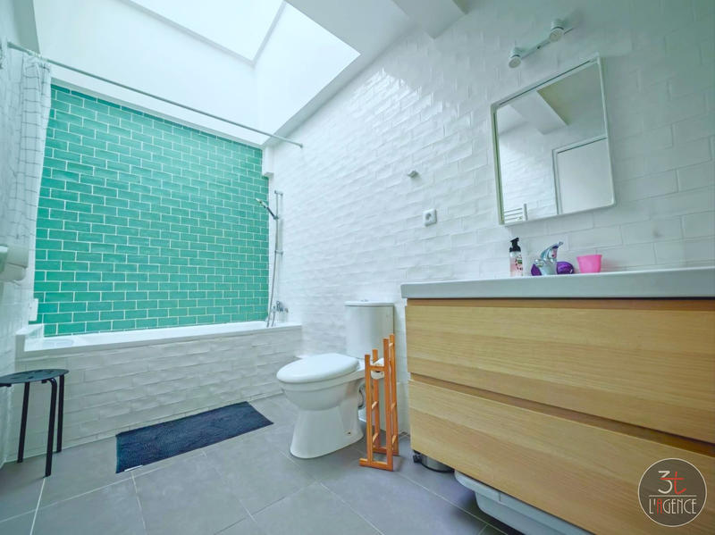 Maison - 160 m² - 6 pièces