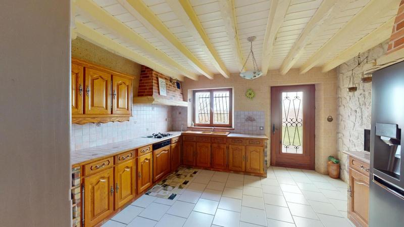 Maison - 220 m² - 9 pièces