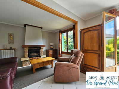 Maison - 82 m² - 5 pièces