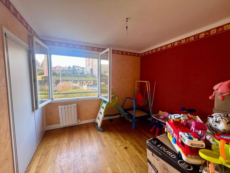 Appartement - 83 m² - 4 pièces