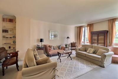 Appartement - 138 m² - 5 pièces