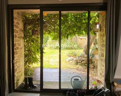 Maison en pierre - 165 m² - 5 pièces